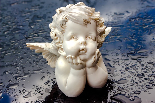 angel in water drops