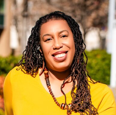 Juli Nixon headshot